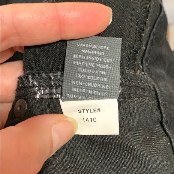 🛑 SOLD Plus sized petite black jeggings - Picture 8 of 8